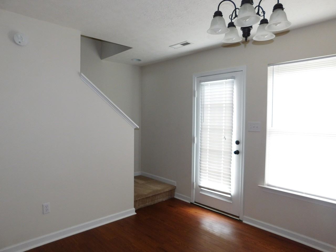 122 Old Tavern Cir - Photo 5 of 7