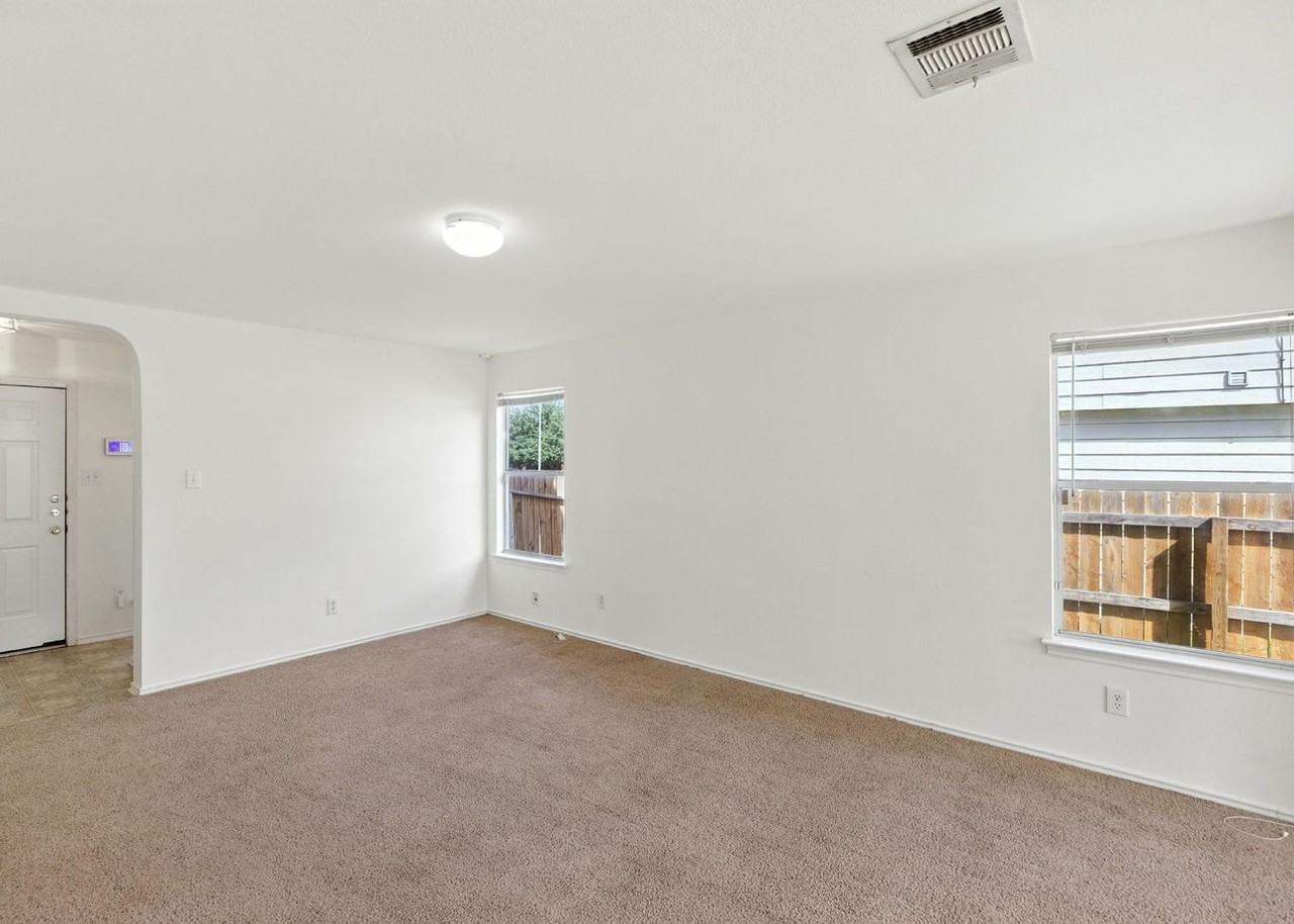 406 English Saddle - Photo 4 of 31