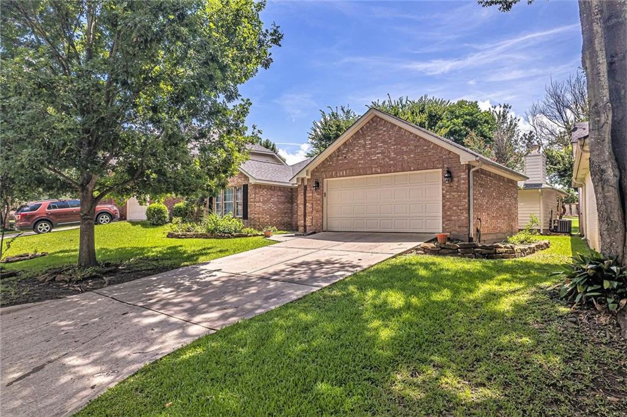 3618 Country Club Blvd - Photo 2 of 50