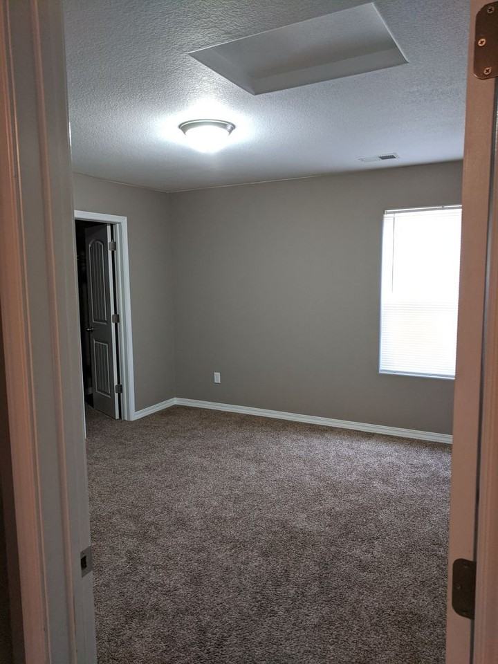 7536 Shallow Brooke Pl - Photo 5 of 22