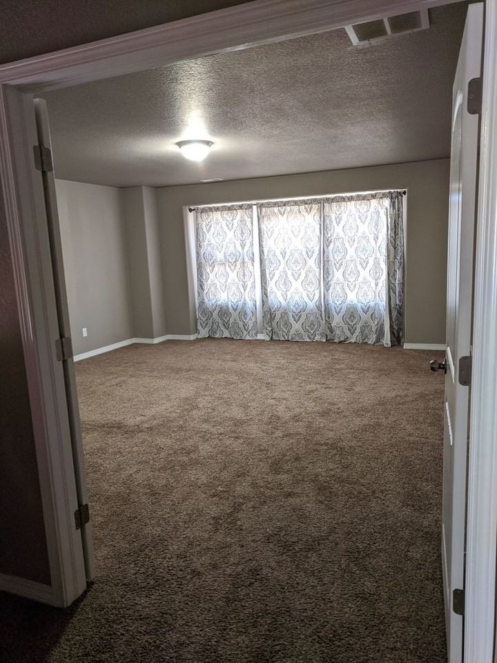 7536 Shallow Brooke Pl - Photo 6 of 22