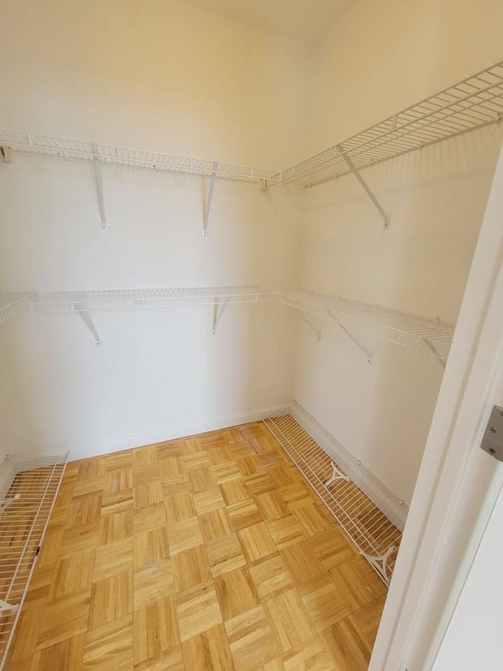 100 W Squantum St #607 - Photo 4 of 19