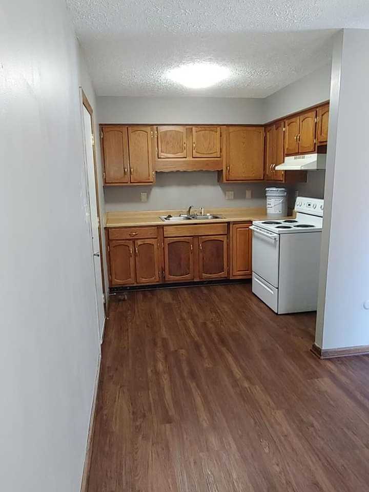 4232 Merrimac Ave - Photo 2 of 7