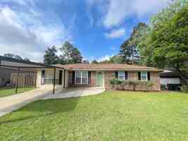 featured image of 123 Davidson Ave