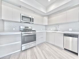 838 S La Brea Ave - Photo 1 of 1