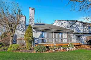 featured image of 12 Hackberry Ct