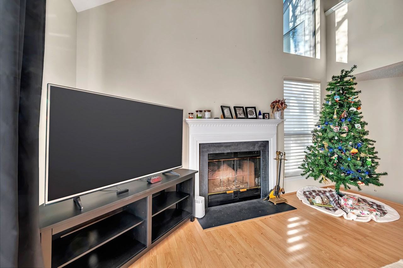12 Hackberry Court - Photo 3 of 15