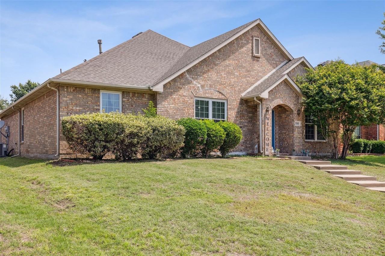 3313 Peaceful Trl - Photo 2 of 28