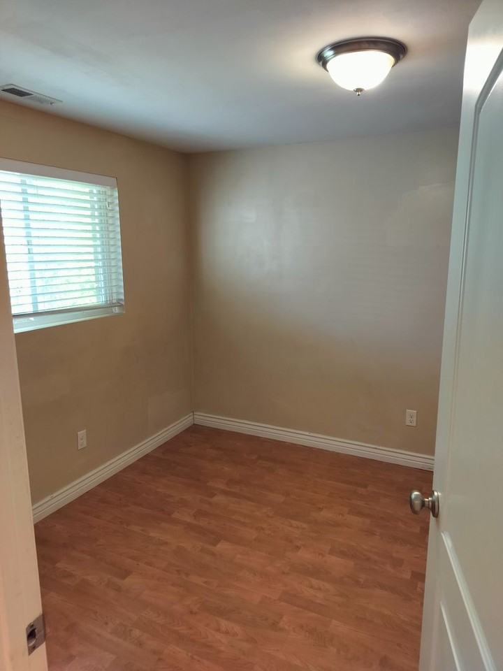4938 W Havasu Way - Photo 3 of 6
