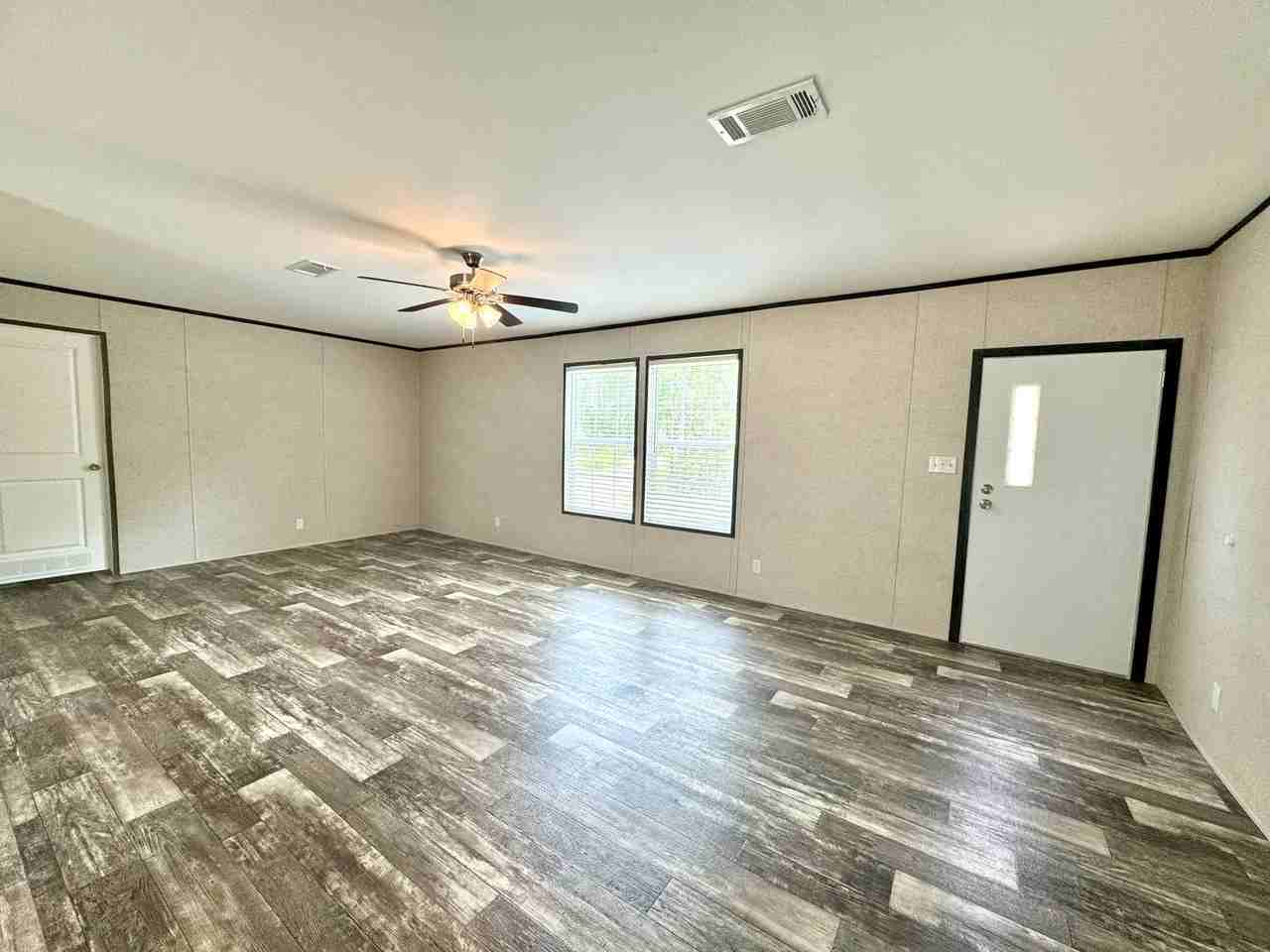 9965 Light Ave - Photo 3 of 24