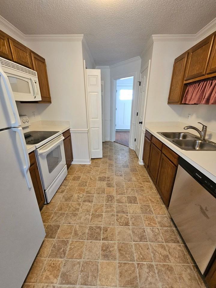 27 Cedar Branch Dr - Photo 6 of 21