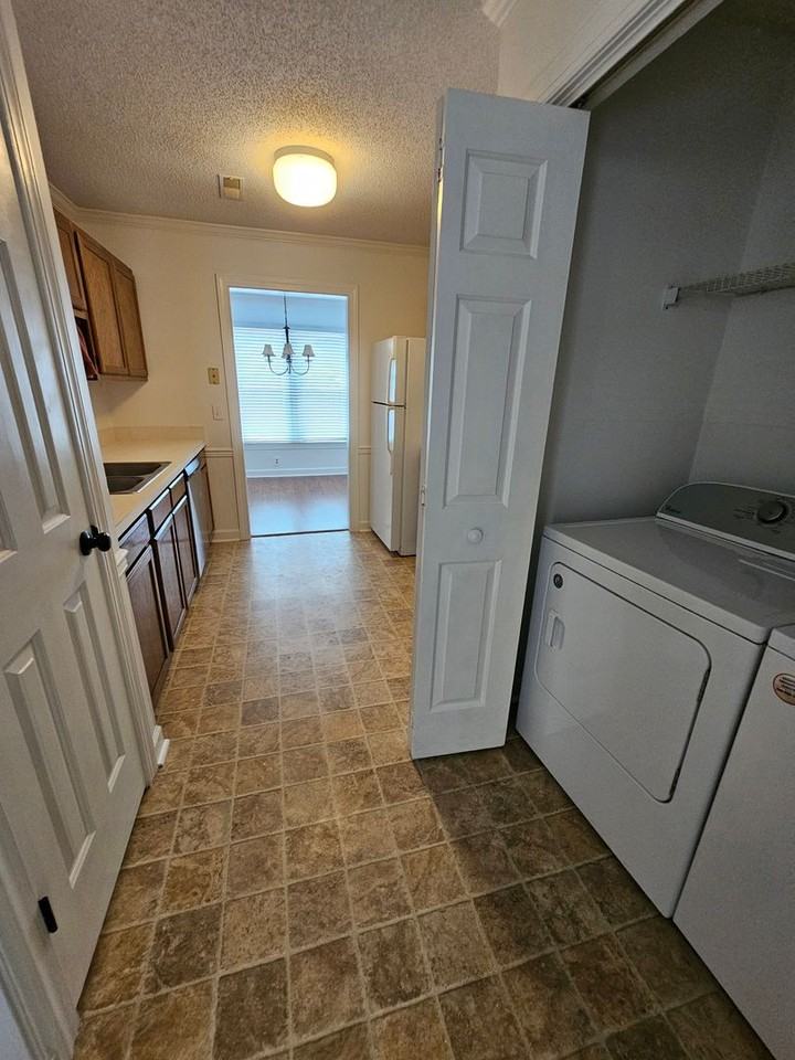27 Cedar Branch Dr - Photo 5 of 21