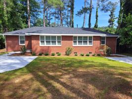 featured image of 1450 Brentwood Dr