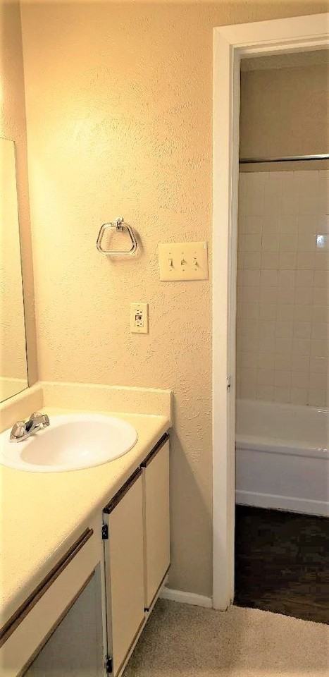 438 - Willow Lake - Photo 7 of 7