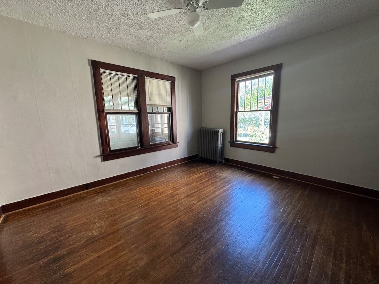 1008 Monroe Avenue - Photo 2 of 3