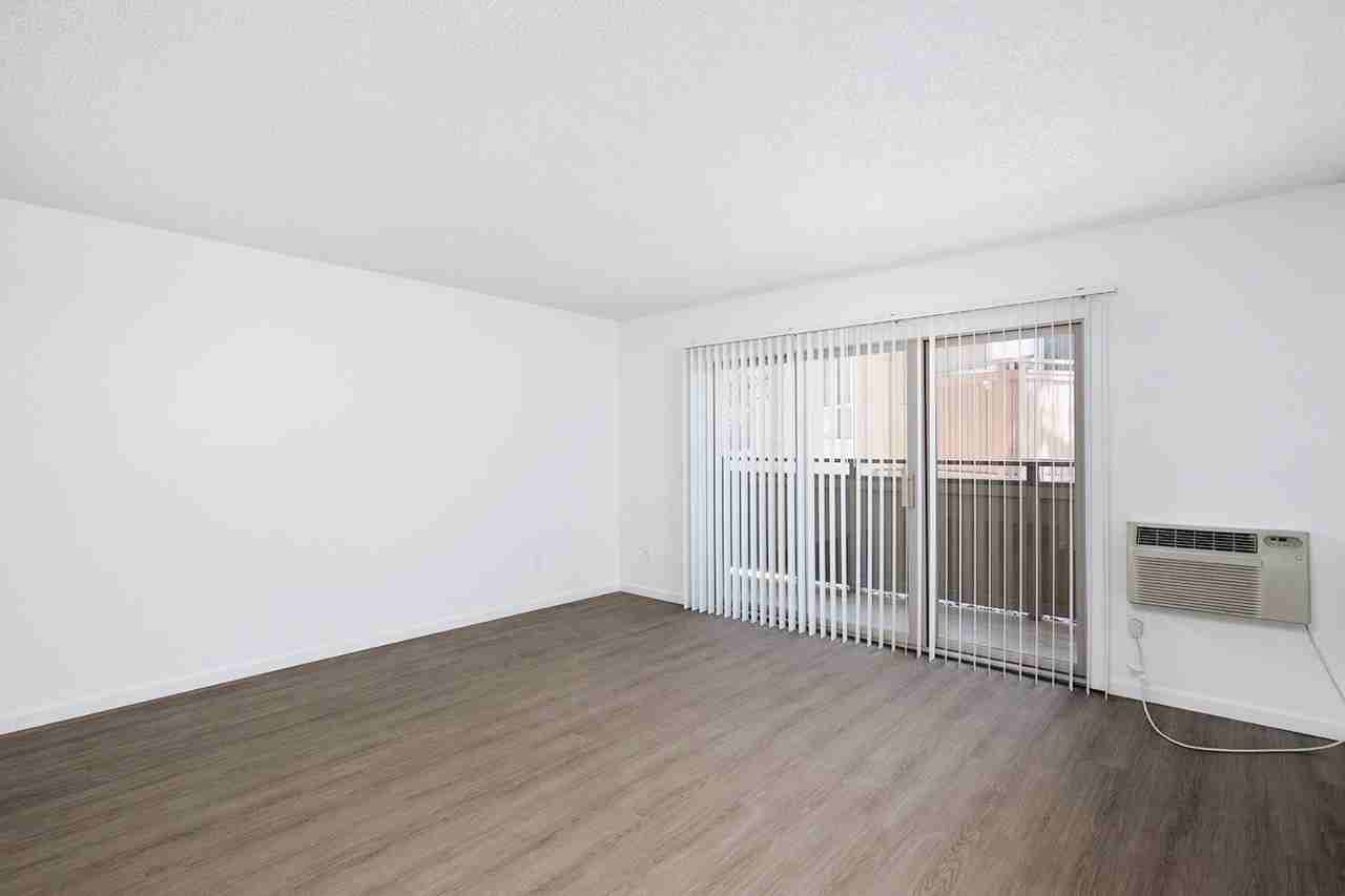 Volterra Apartments - Photo 5 of 40
