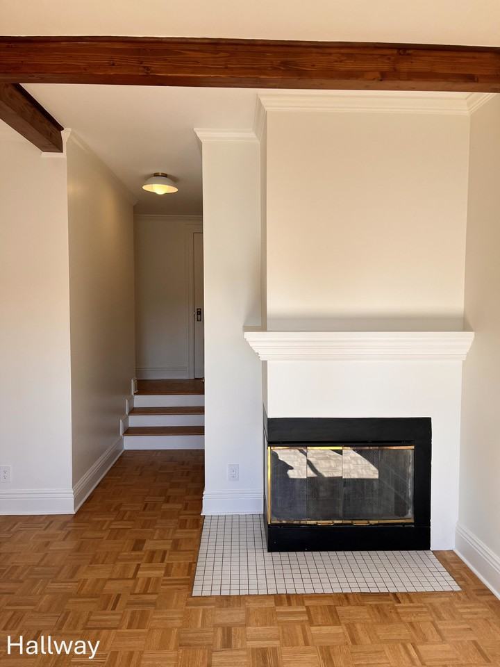 39 Genoa Place - Photo 3 of 13