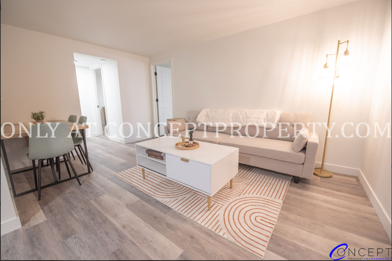 The Ivy on 5th - Photo 5 of 50