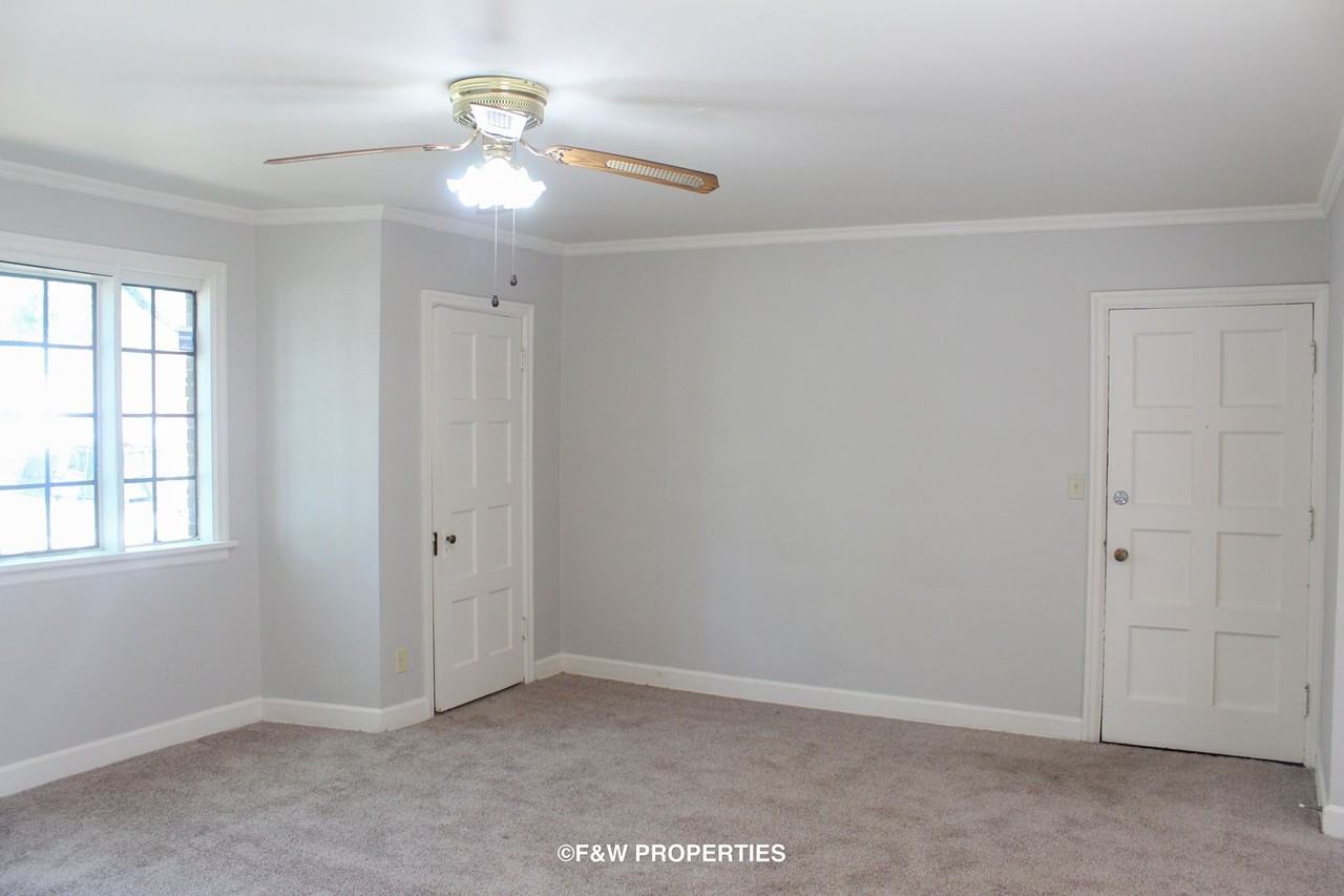 440-450 Rhoads Avenue — Franklin Park Apartments, Columbus, OH - Photo 5 of 43