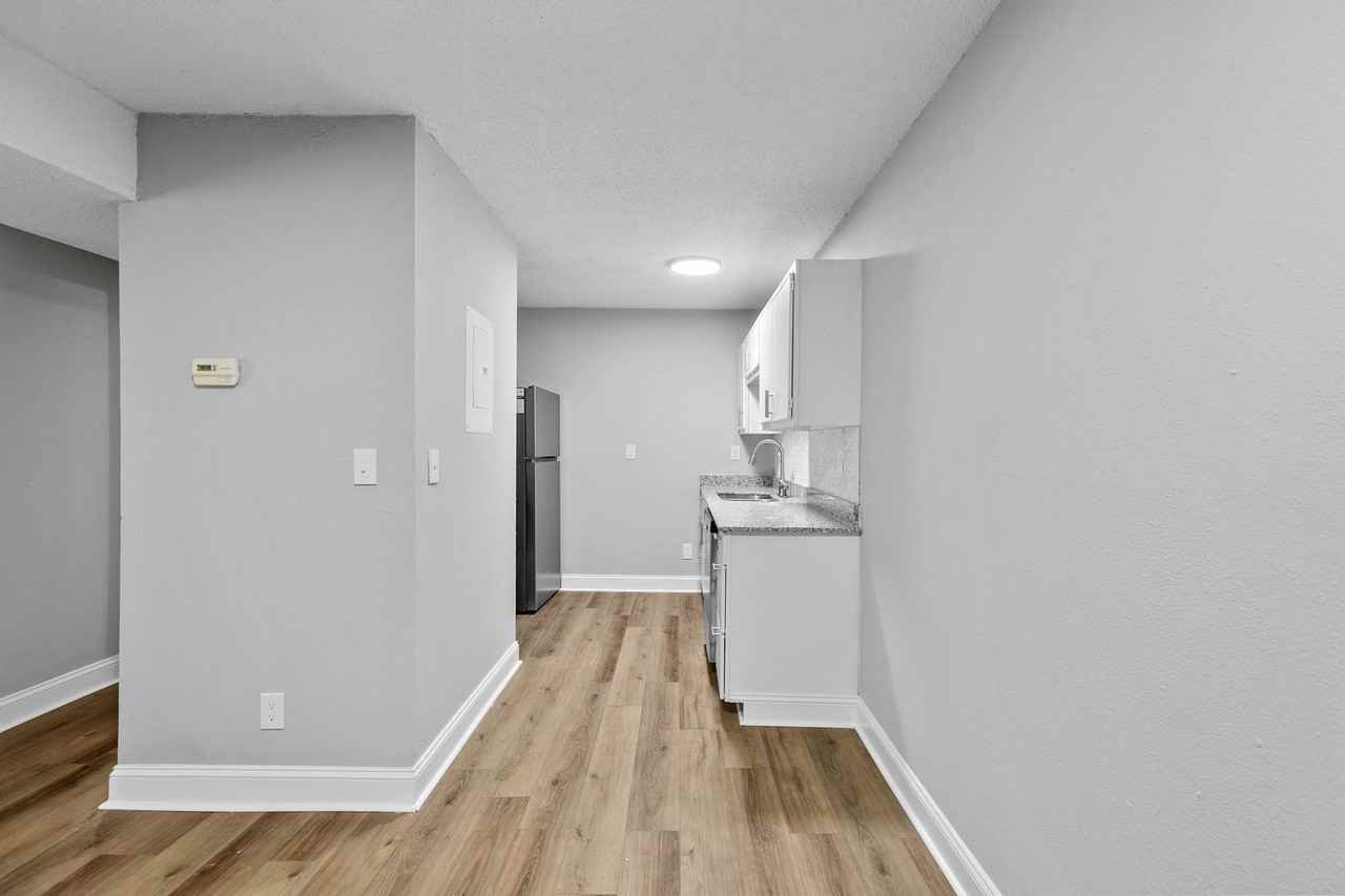 Pineview Apartments - Photo 7 of 50