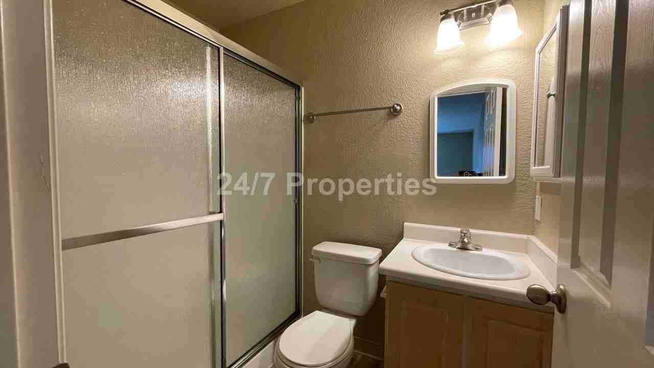 9585 Sw 146th Ter - Photo 7 of 14