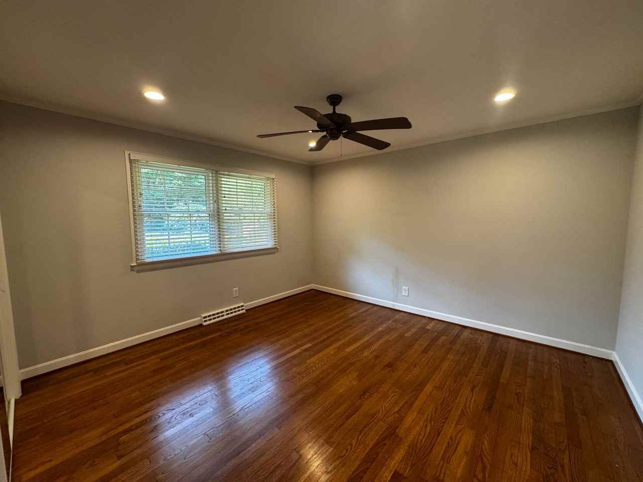 3109 Kinnamon Rd - Photo 7 of 19