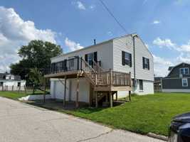 featured image of 1023 36th St