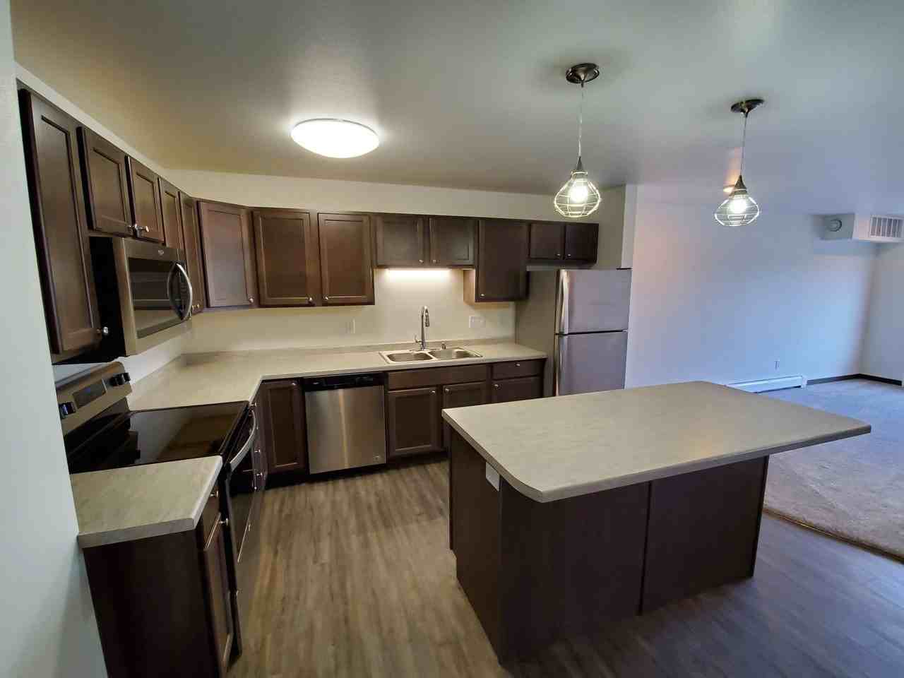 Stonebrook 3 - Photo 2 of 22