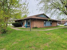 featured image of 912 N Walnut Ave