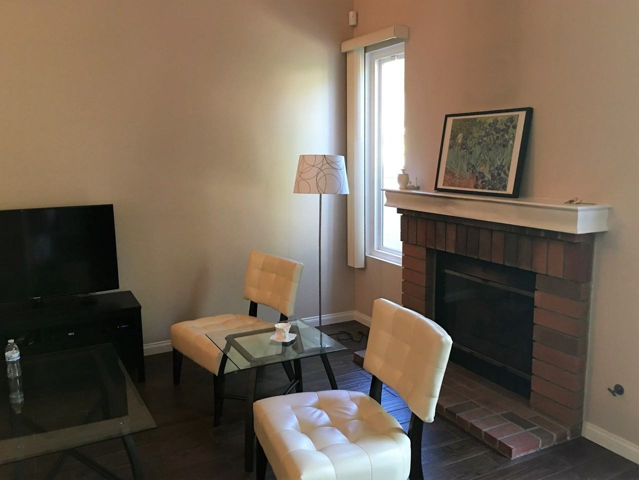 13444 Tiverton Rd - Photo 3 of 12