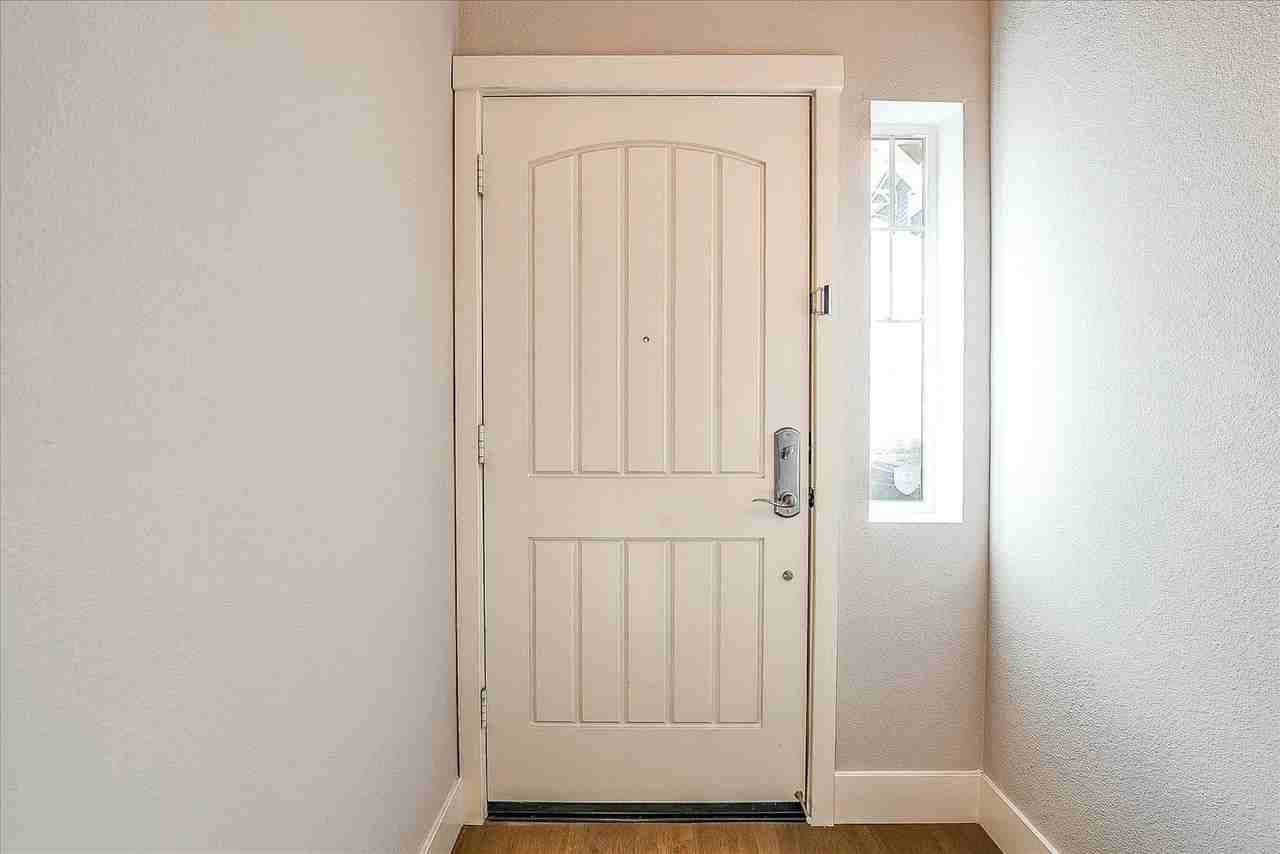 1089 Interlaken Ter - Photo 2 of 50