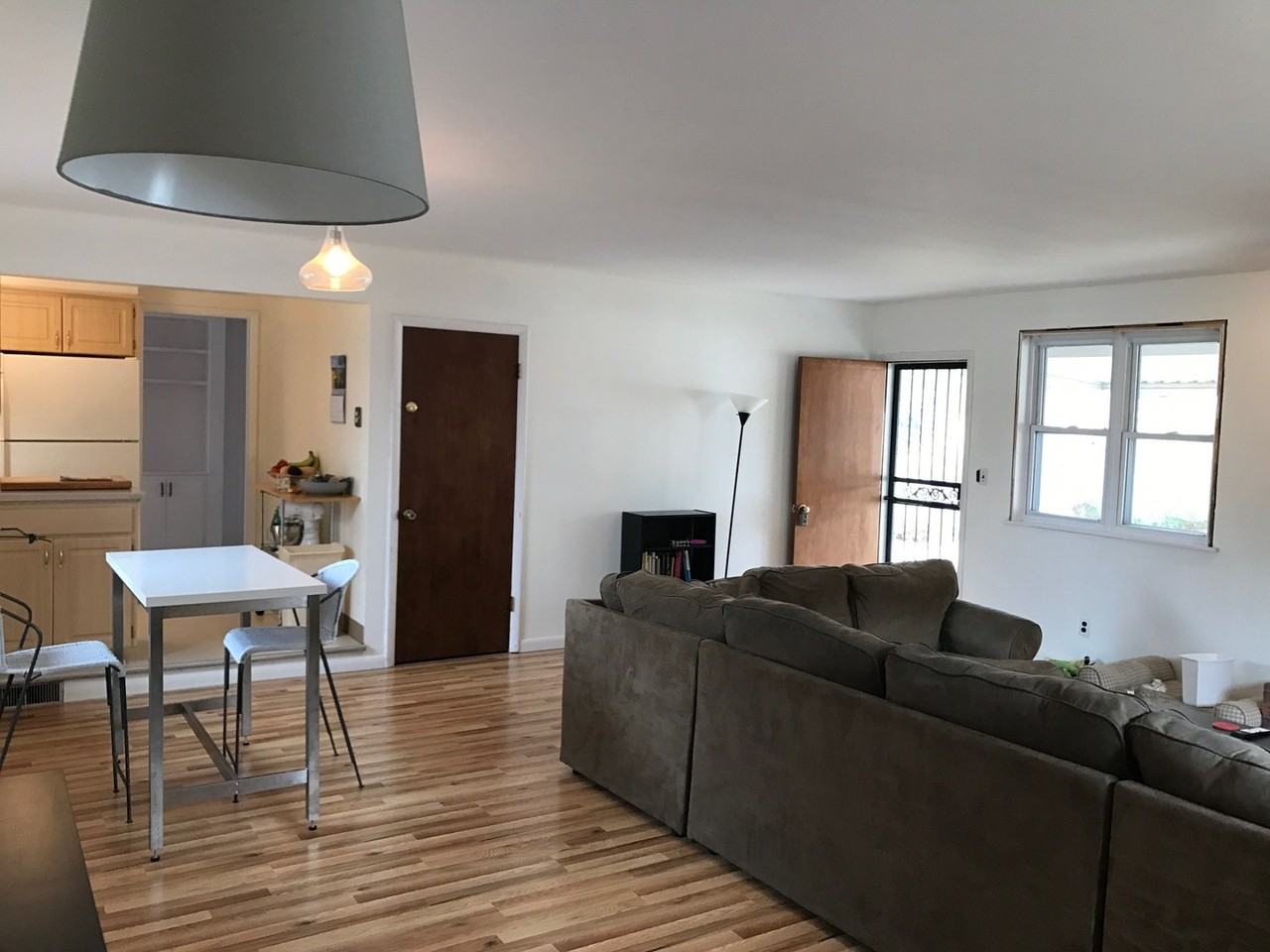 160 Kohl St - Photo 3 of 18
