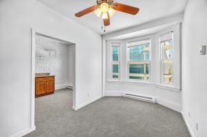 featured image of 906 Howard St