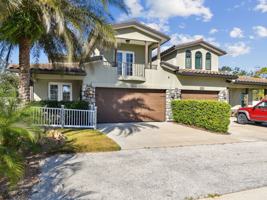 featured image of 21000 Isola Bella Cir