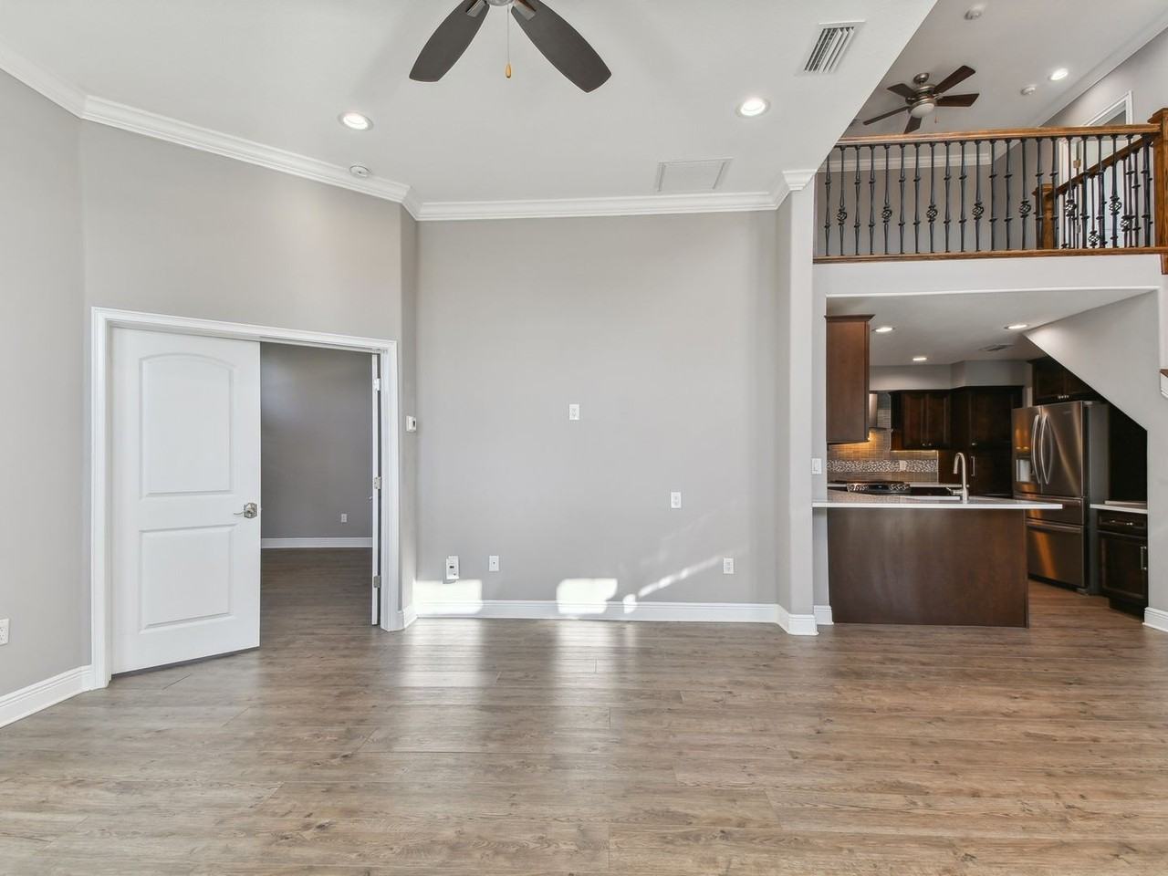21000 Isola Bella Cir - Photo 3 of 16