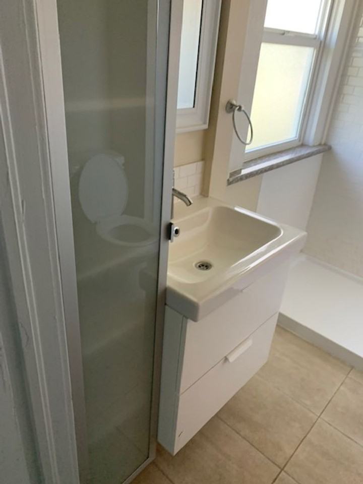 404 W. Walnut St. - Photo 6 of 17