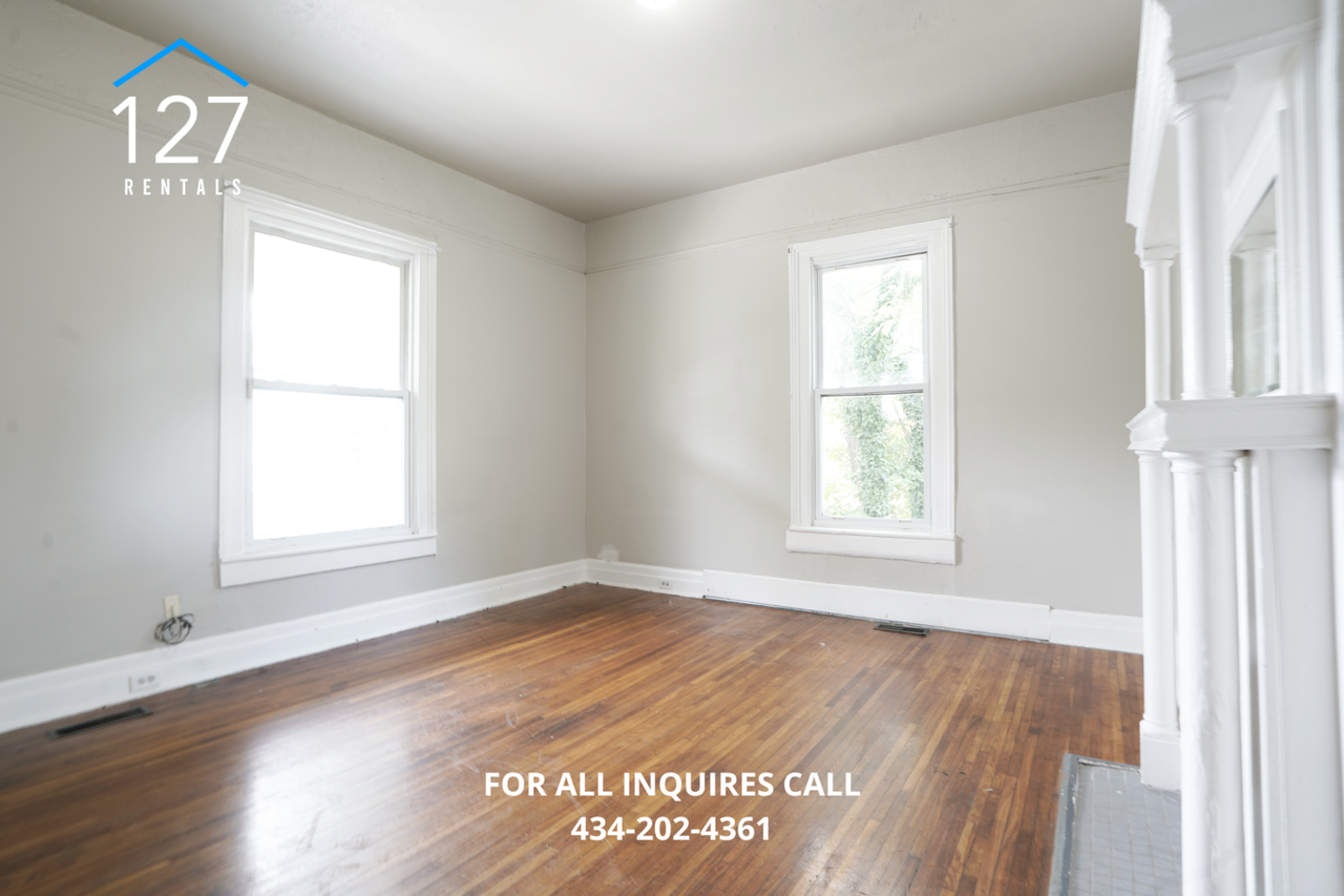 611 7th St - Photo 2 of 20