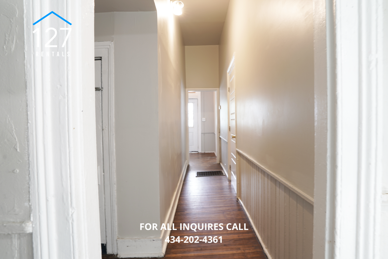 611 7th St - Photo 4 of 20