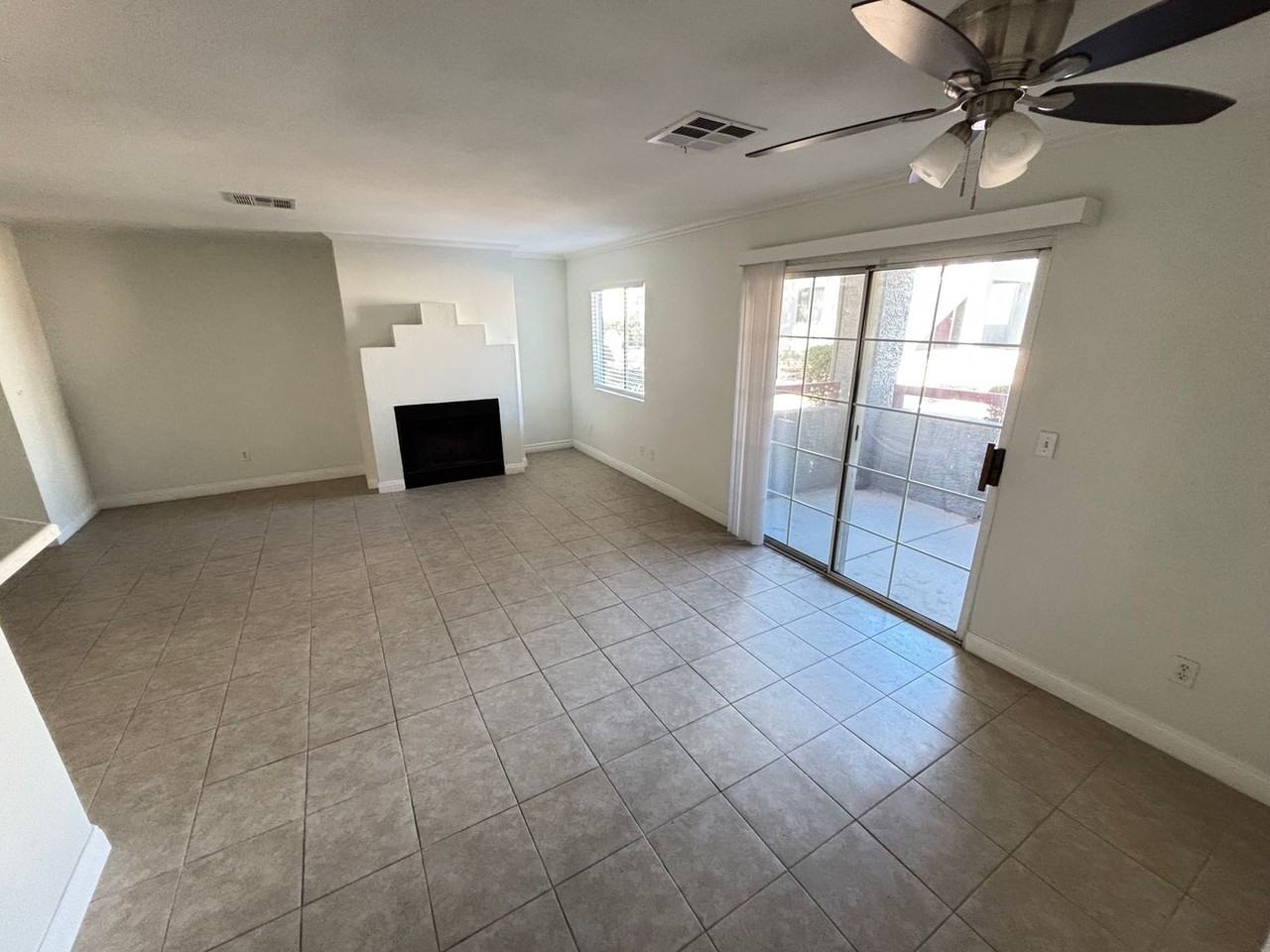 8600 W Charleston Blvd #1129 - Photo 4 of 28