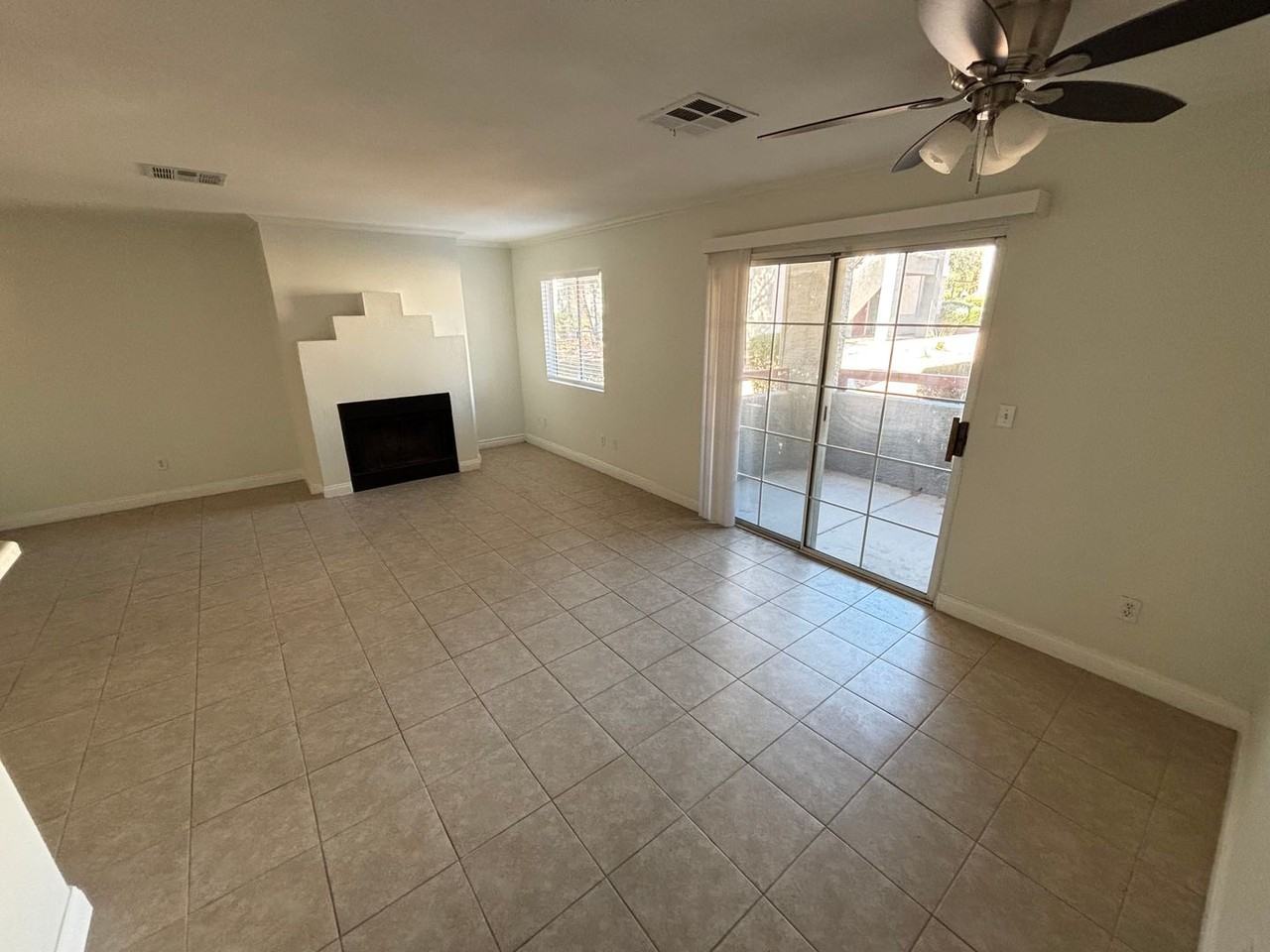 8600 W Charleston Blvd #1129 - Photo 5 of 28