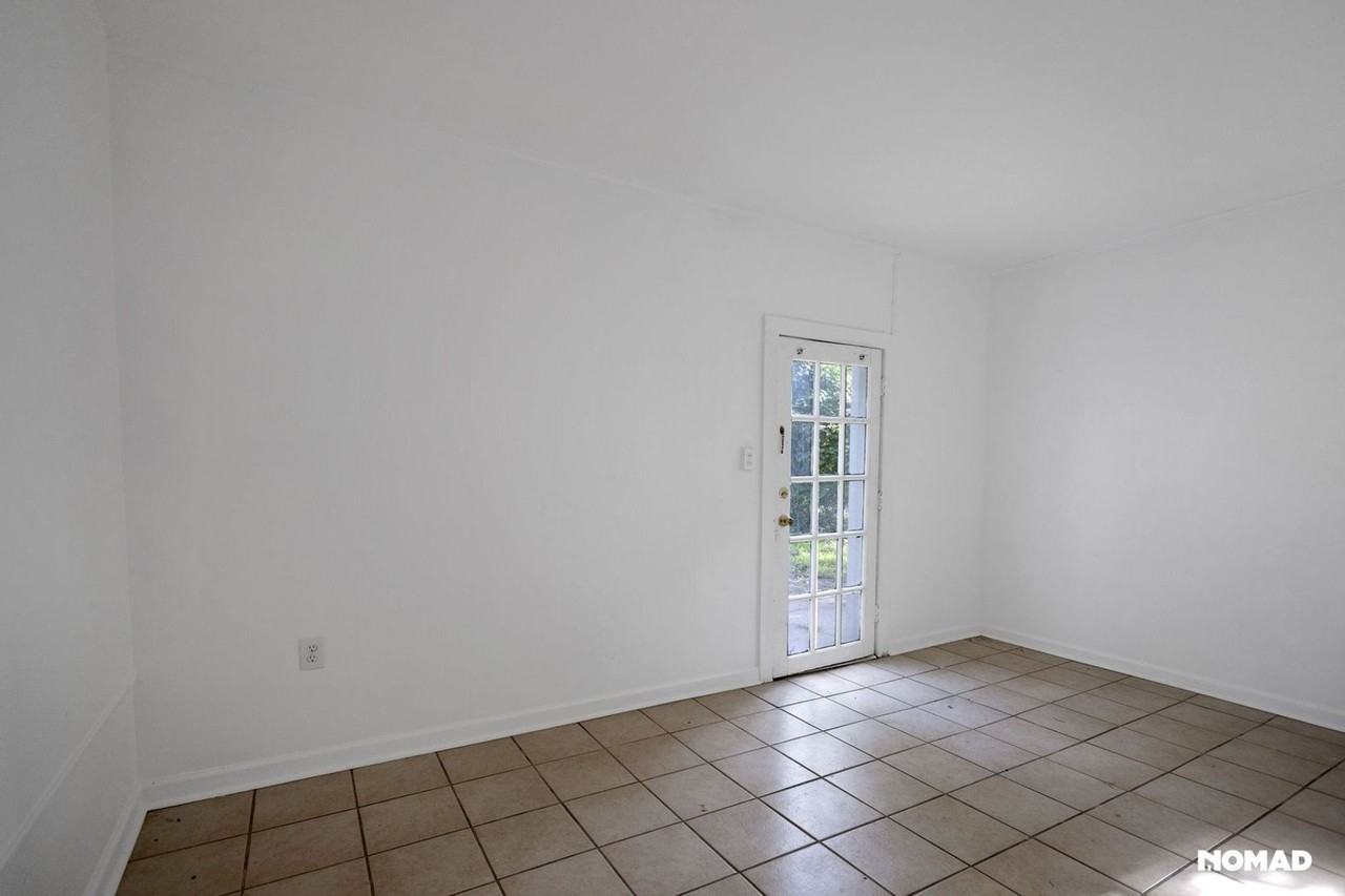 509 Lorenz Blvd - Photo 6 of 24