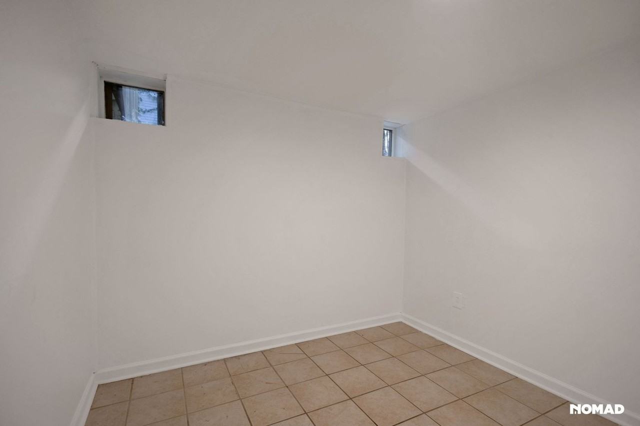 509 Lorenz Blvd - Photo 7 of 24