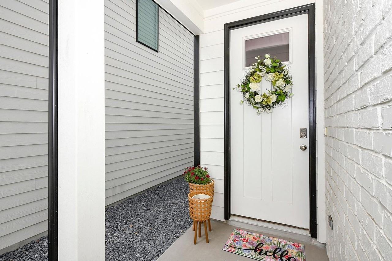 16011 Babcock Rd #13 - Photo 3 of 28