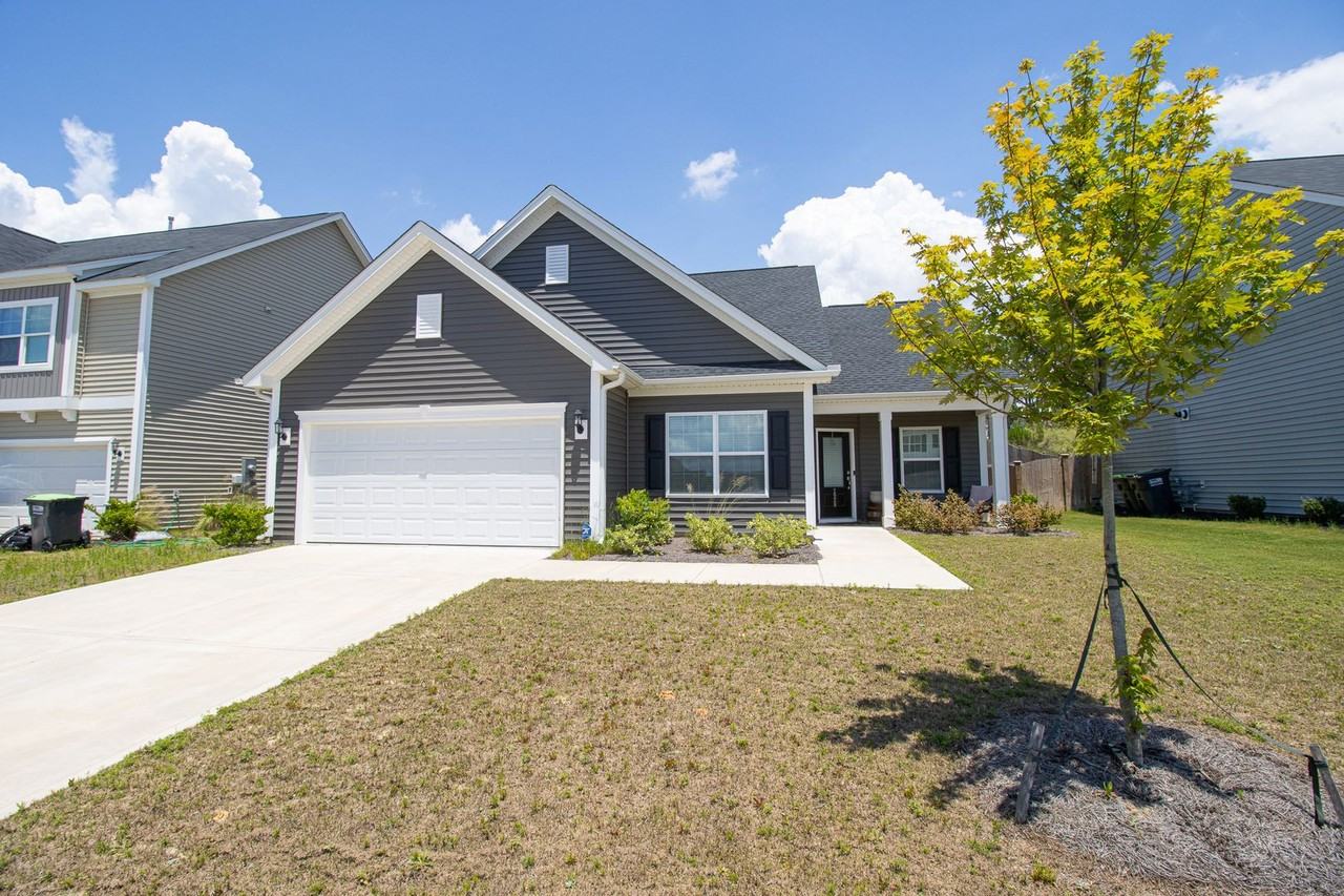 2928 Red Eagle Pl - Photo 3 of 39