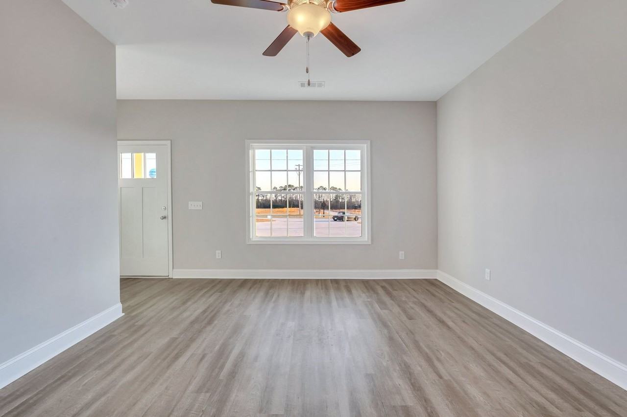 657 Coley Boyd Rd - Photo 5 of 13