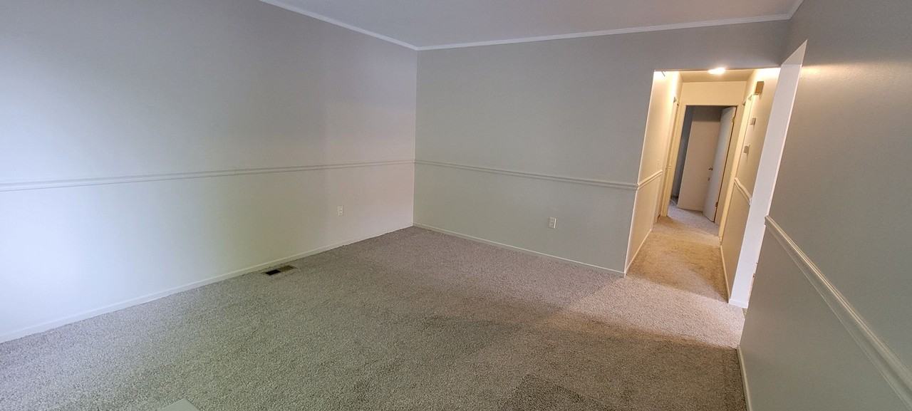 21276 Abrahm St - Photo 2 of 12
