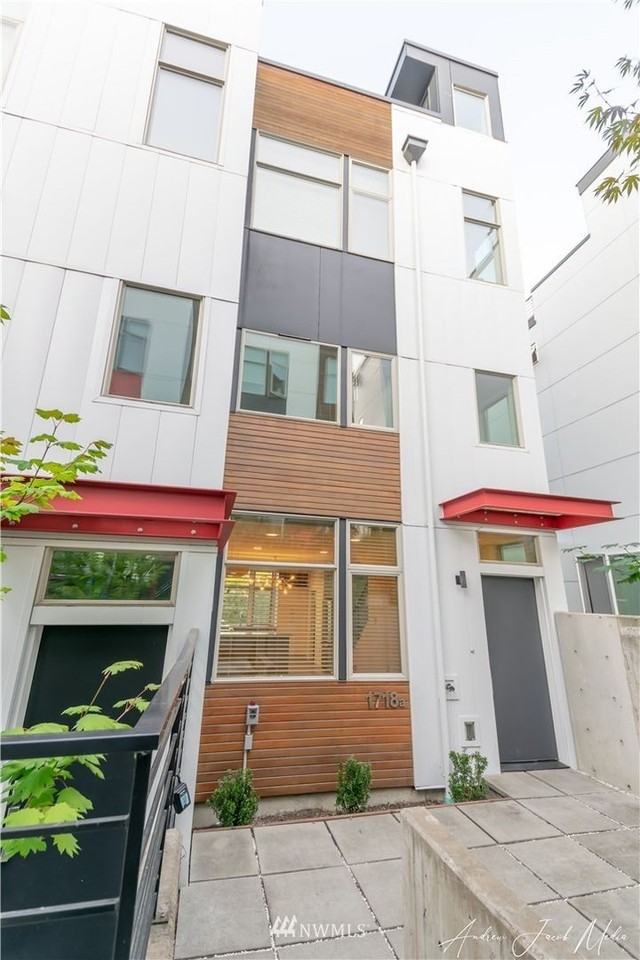 1718 27th Ave #A - Photo 3 of 26