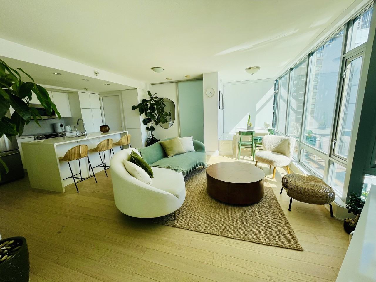 1255 Seymour Street #902 - Photo 2 of 21