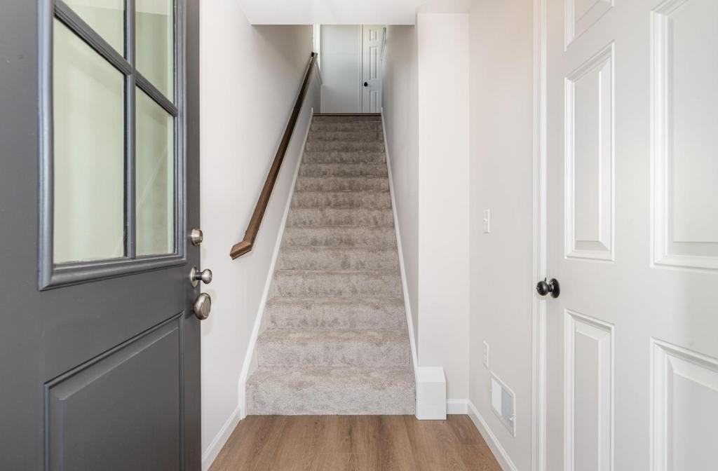 2 Morgan Cir - Photo 3 of 27