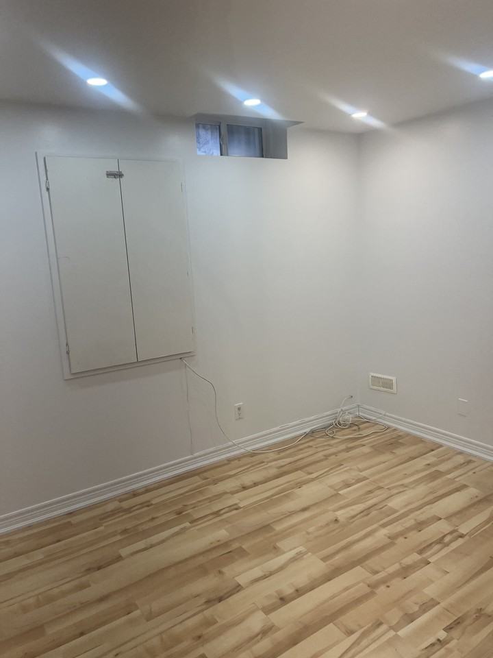 9 Arrowpoint Drive #9 - Photo 3 of 15